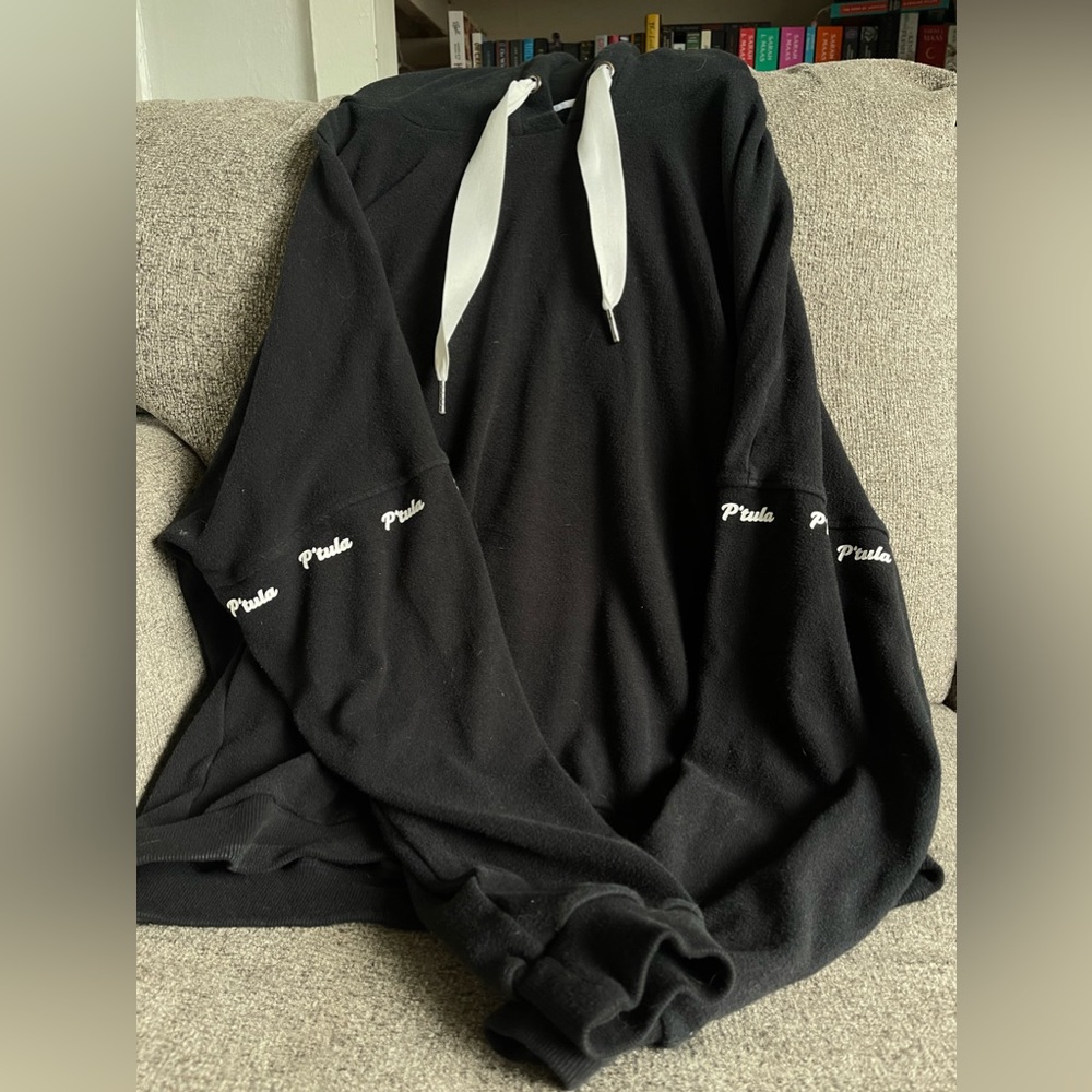 P’tula Logo Hoodie with Drawstrings